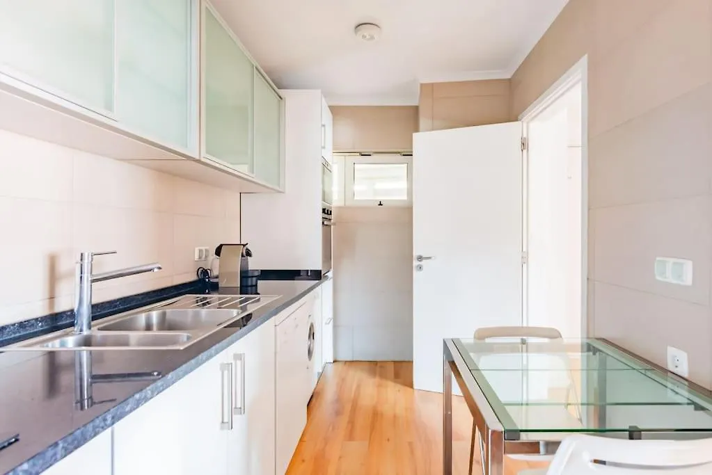 Lay Your Hat At Avenida Da Liberdade Lisboa Apartman